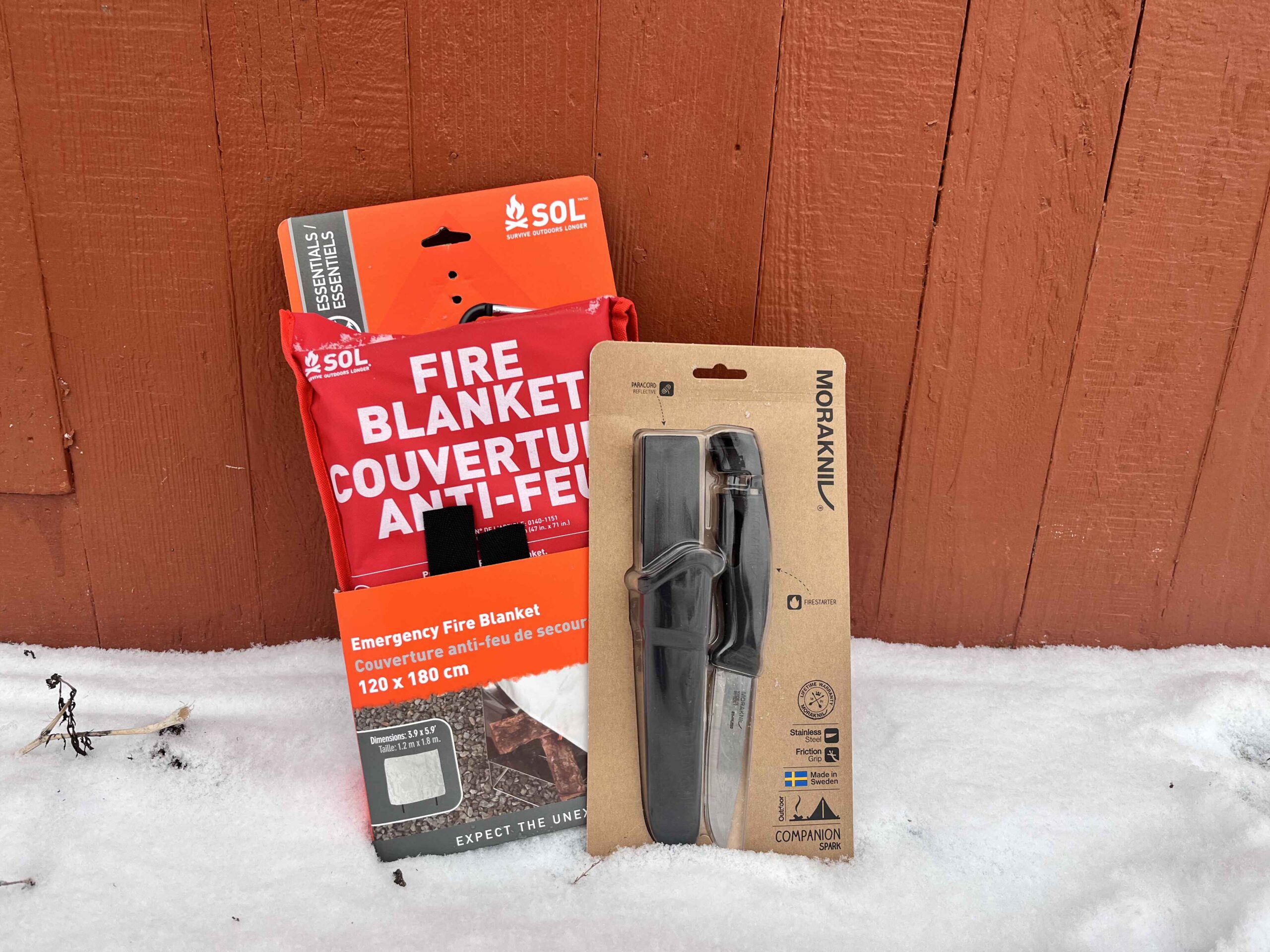 Beaver Sports – Knife, Fire Blanket – Fairbanks