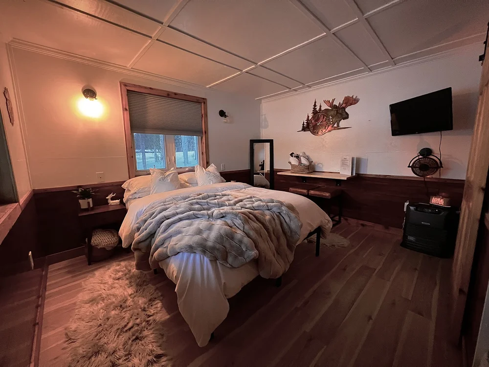Manley Hot Springs Resort - 1 Night Stay With Hot Springs Access - Manley Hot Springs - Image 6