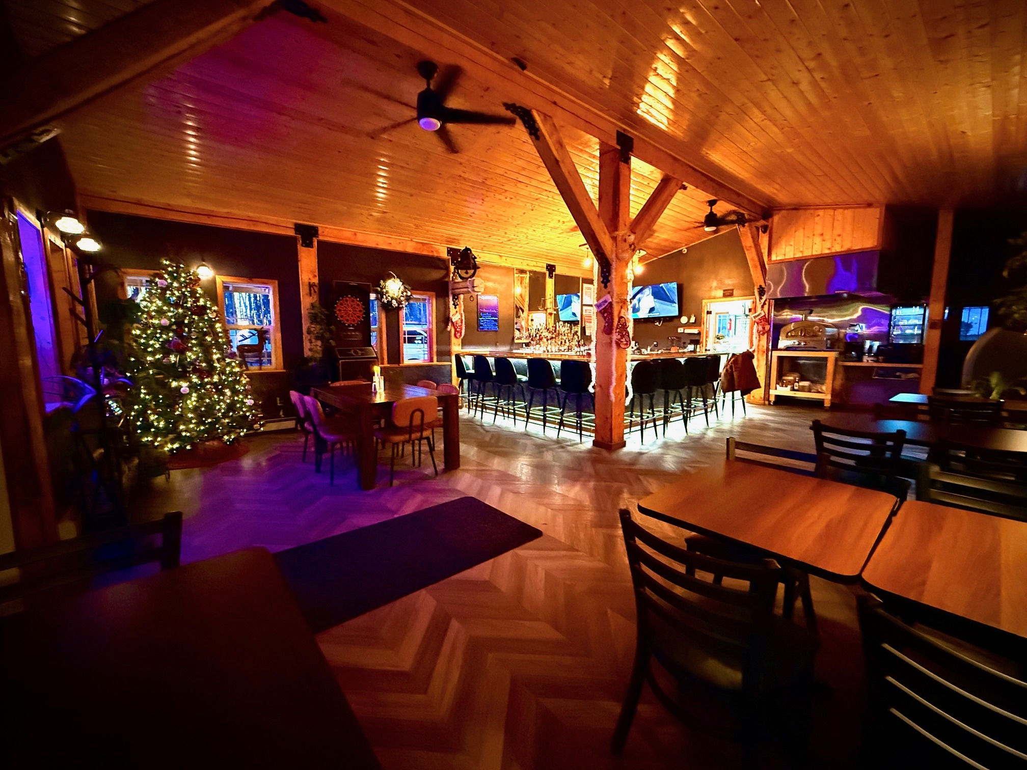 Manley Hot Springs Resort - 1 Night Stay With Hot Springs Access - Manley Hot Springs - Image 3