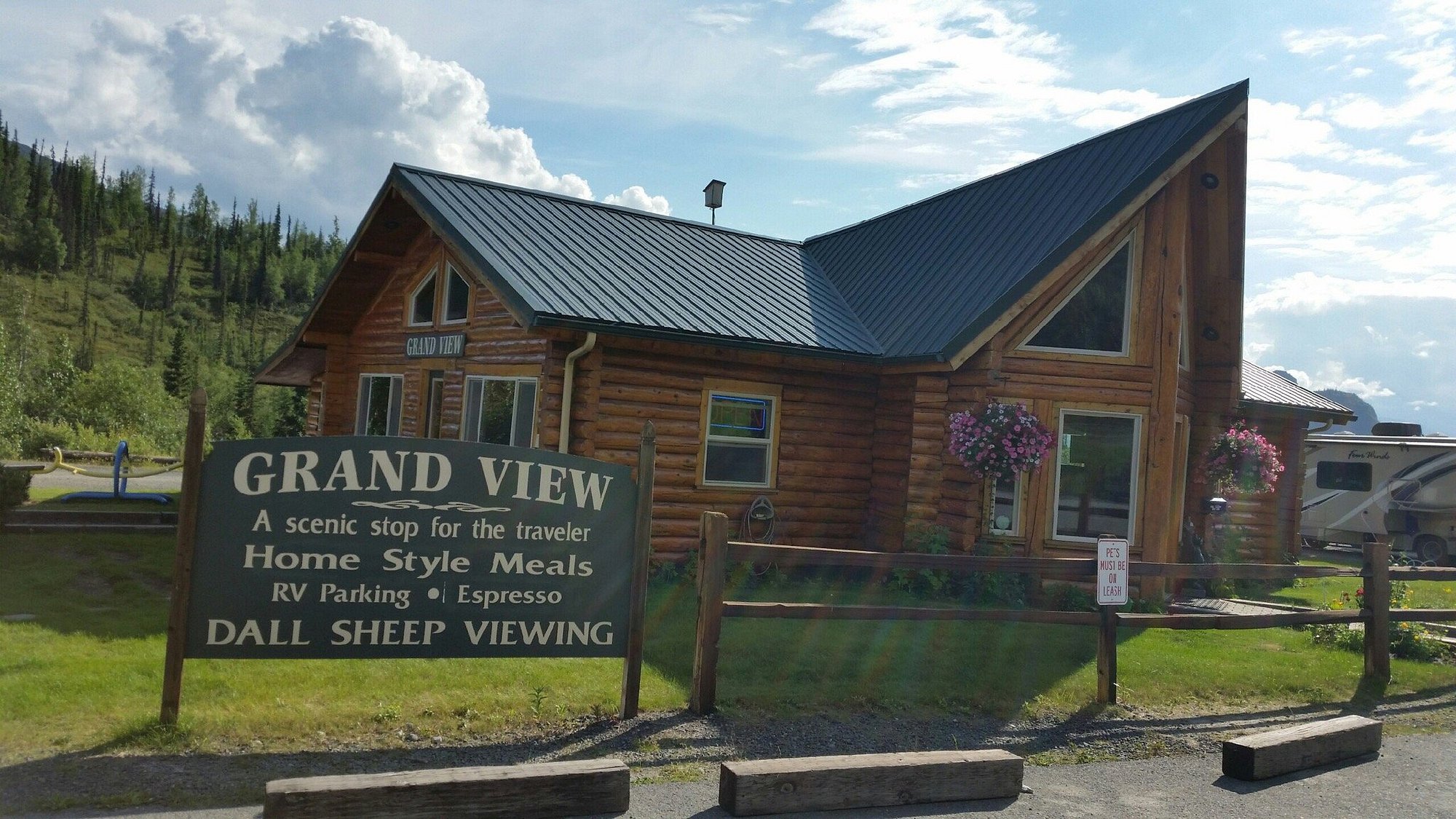 Grand View Cafe & RV Park - Standard RV Site - Sutton - Image 8
